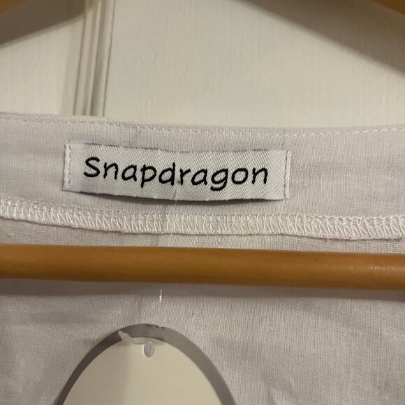 NWT Boutique Colorblock V-Neck Short Sleeve Top (multiple sizes) - Picture 4 of 4